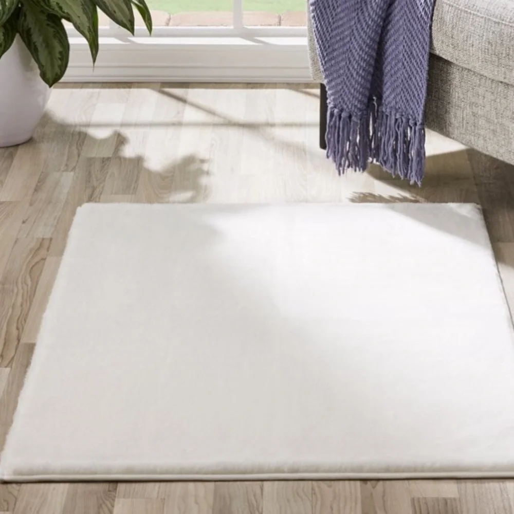 Mainstays faux fur accent rug 40x36 ivory off white rubber non slip back